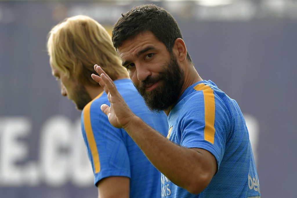 Arda Turan en un entrenamiento con el Barça 